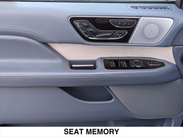Used 2023 Lincoln Navigator Black Label image 10