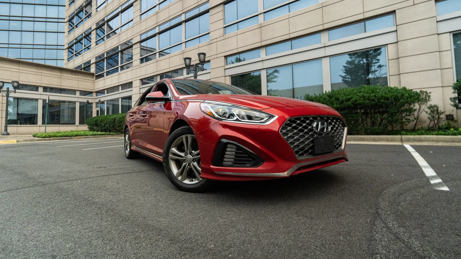 Used 2019 Hyundai Sonata Sport w/ Tech Package 03