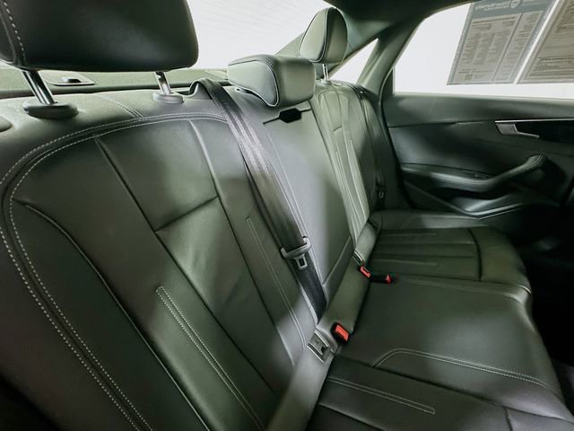 Used 2022 Audi A4 2.0T Premium Plus image 28