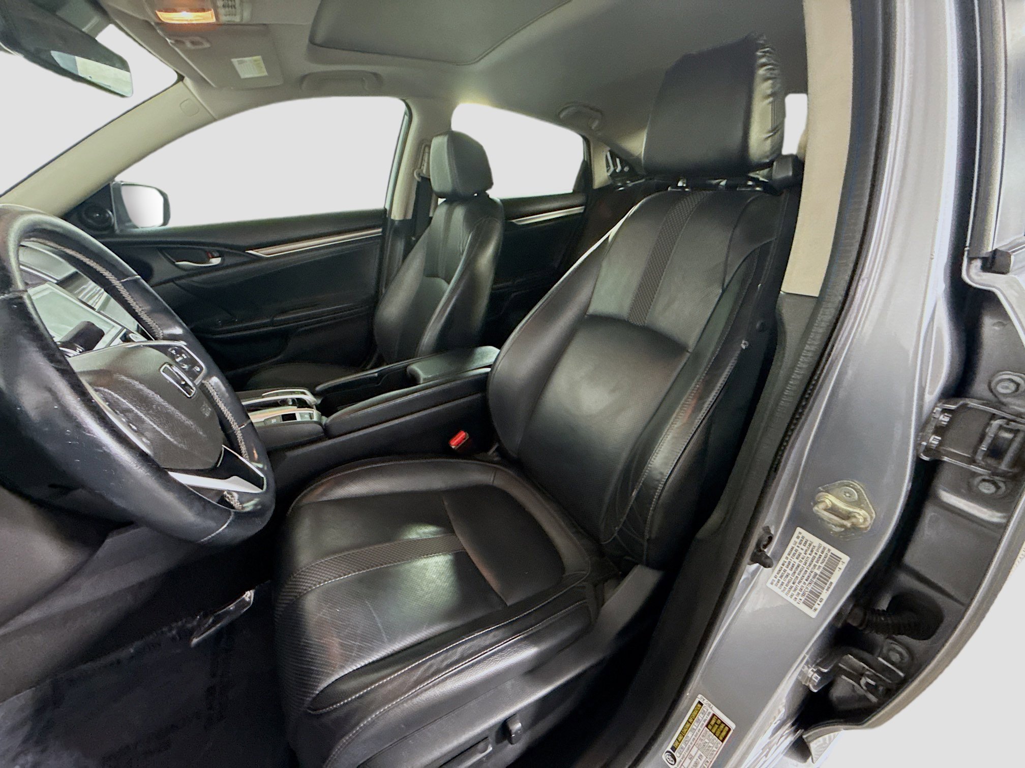 Used 2019 Honda Civic EX-L image 22