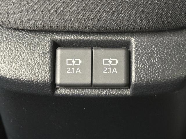 Certified 2021 Toyota Prius Prime LE image 34