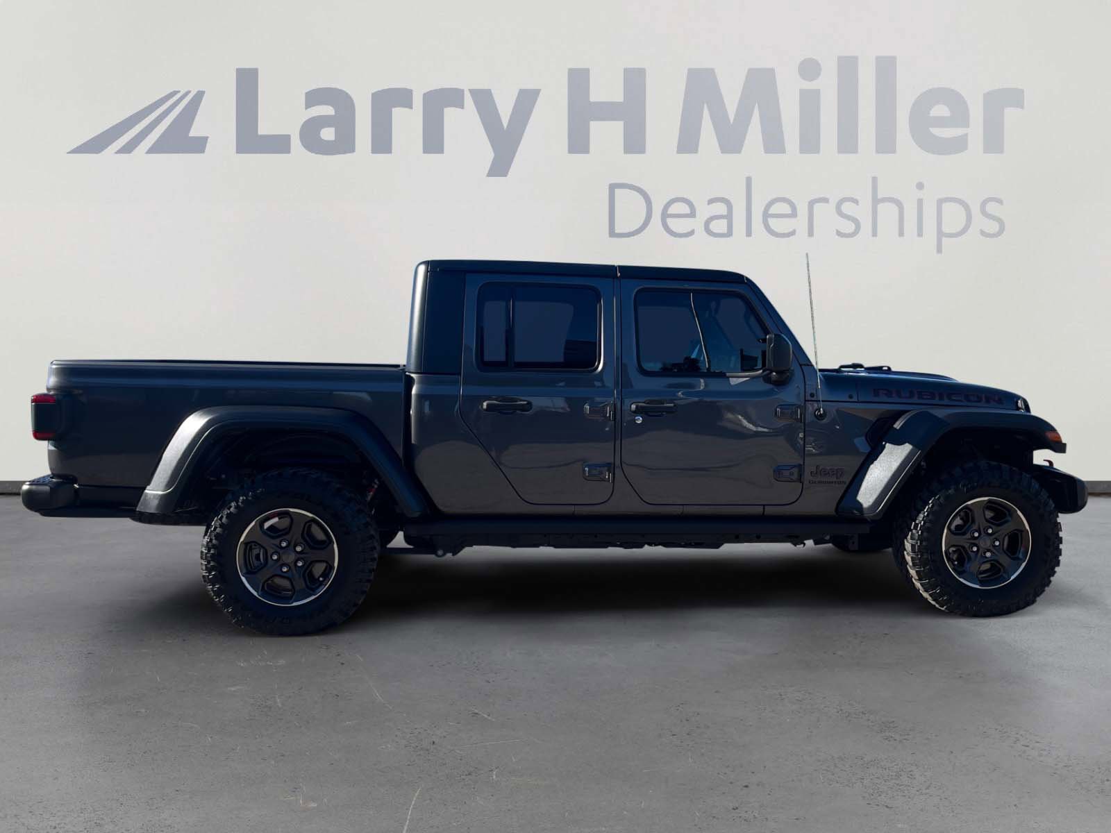 Certified 2022 Jeep Gladiator Rubicon w/ LED Lighting Group image 6