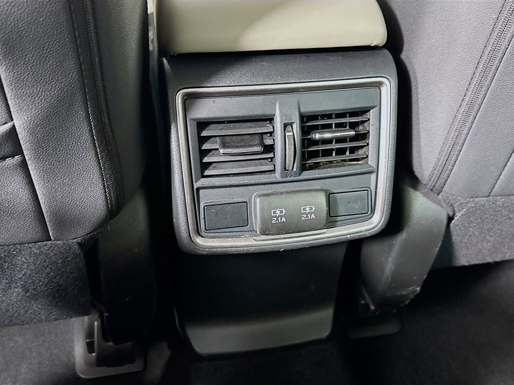 Used 2020 Subaru Forester Premium AWD/4WD image 30