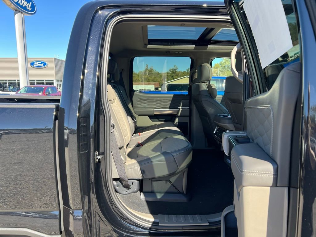 New 2026 Ford F250 Platinum w/ Platinum Plus Package image 21