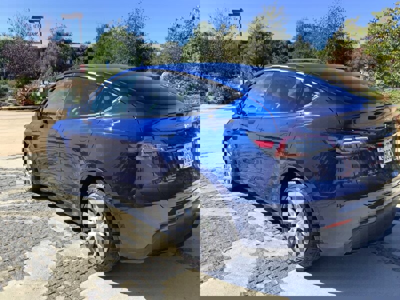 Used 2020 Tesla Model Y Long Range image 13