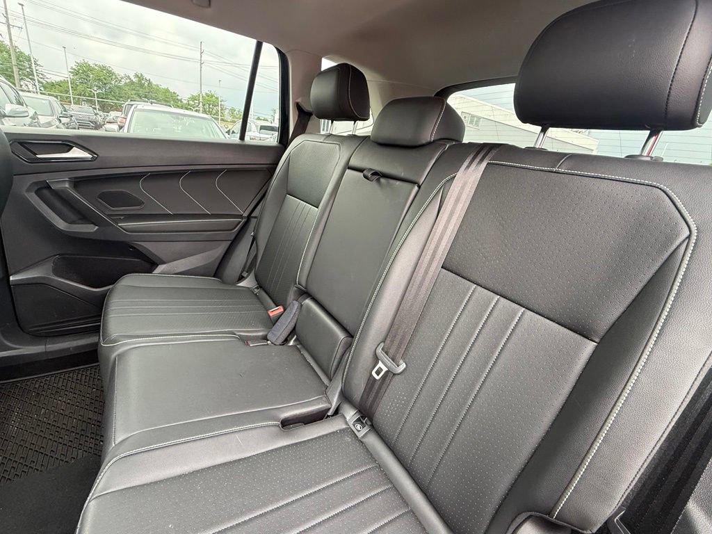 Certified 2022 Volkswagen Tiguan SE AWD/4WD image 7