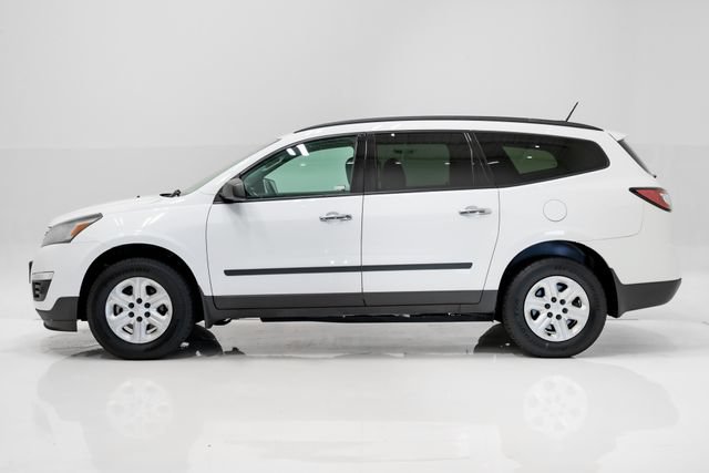 Used 2017 Chevrolet Traverse LS FWD image 28