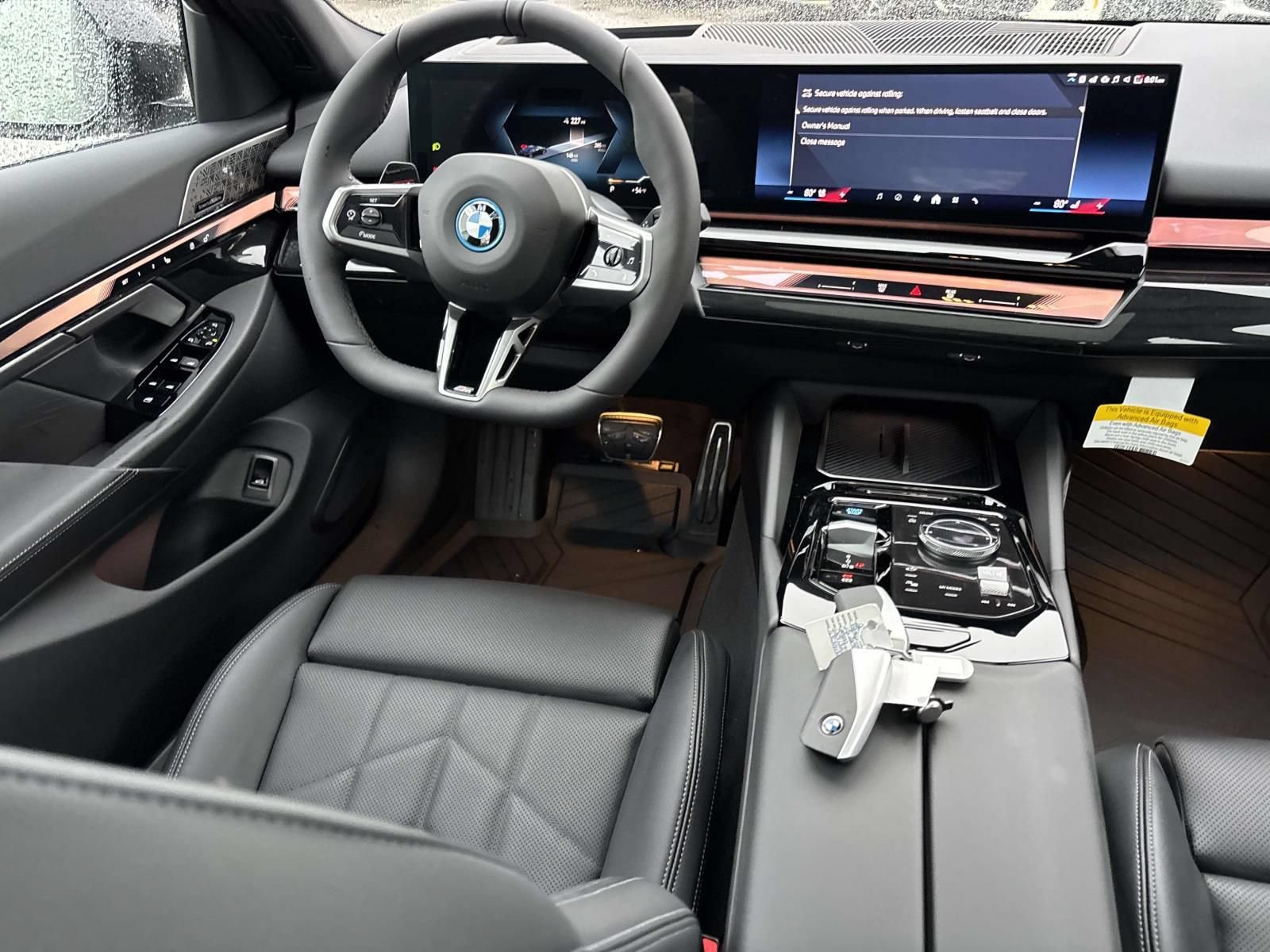 New 2026 BMW i5 eDrive40 w/ M Sport Package AWD/4WD image 51