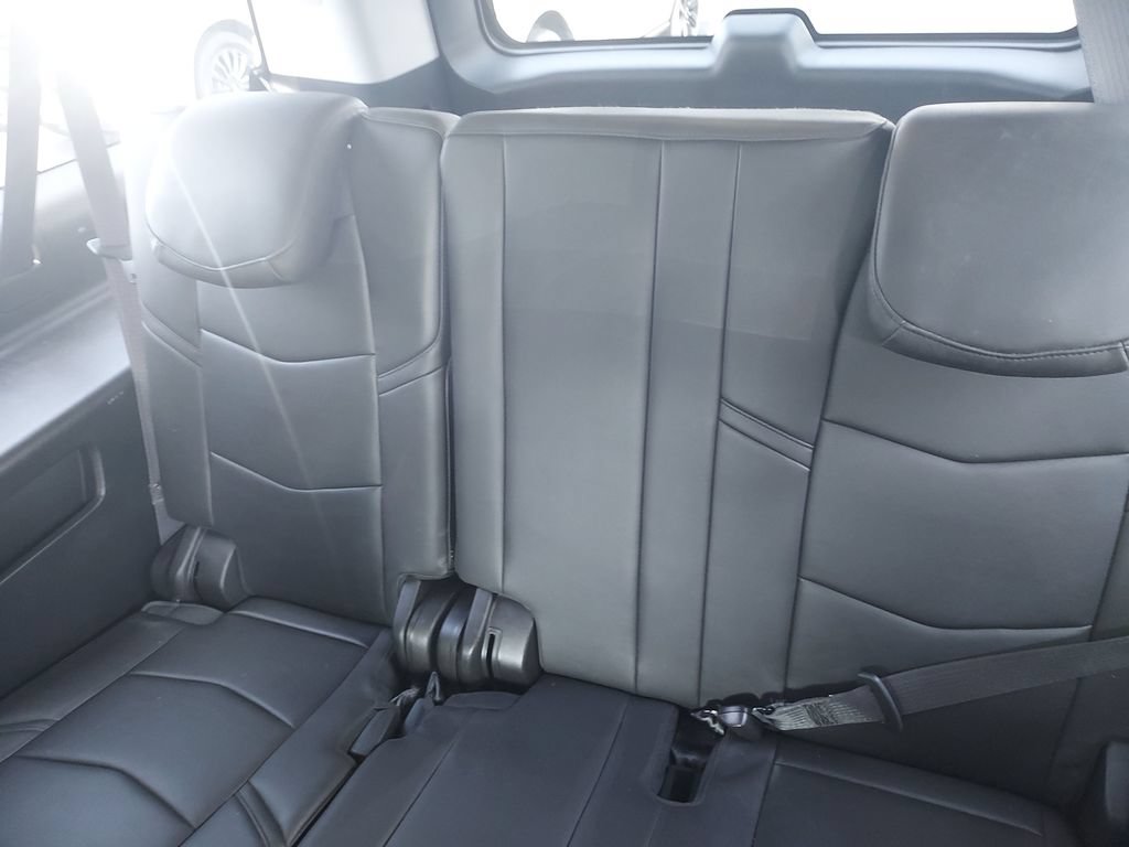 Used 2020 Cadillac Escalade ESV Luxury AWD/4WD image 26