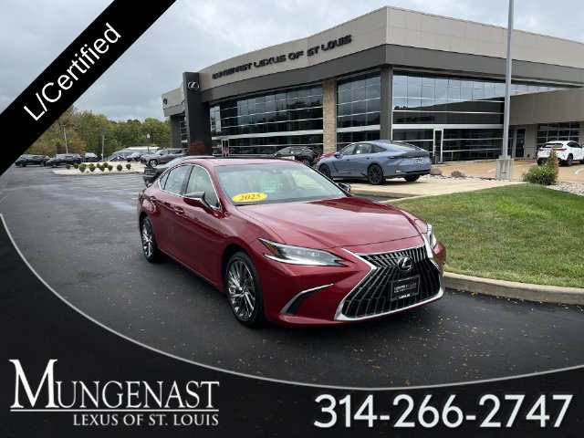 Certified 2025 Lexus ES 300h w/ Luxury Package FWD image 1
