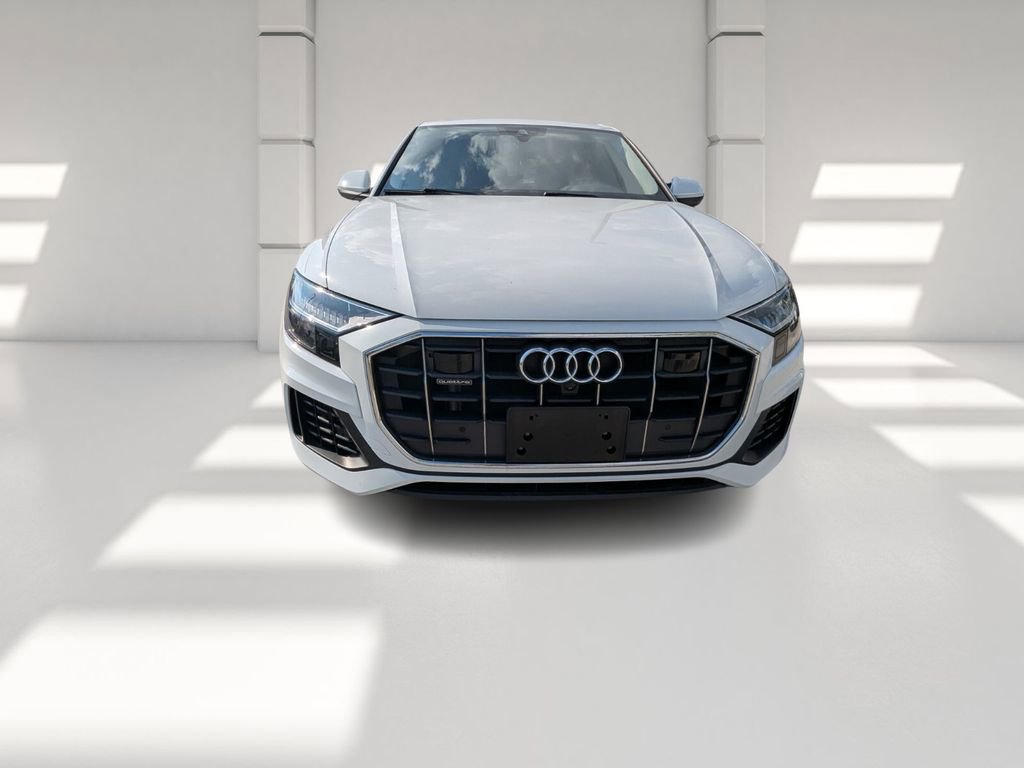 Used 2023 Audi Q8 Premium Plus w/ Premium Plus Package image 3
