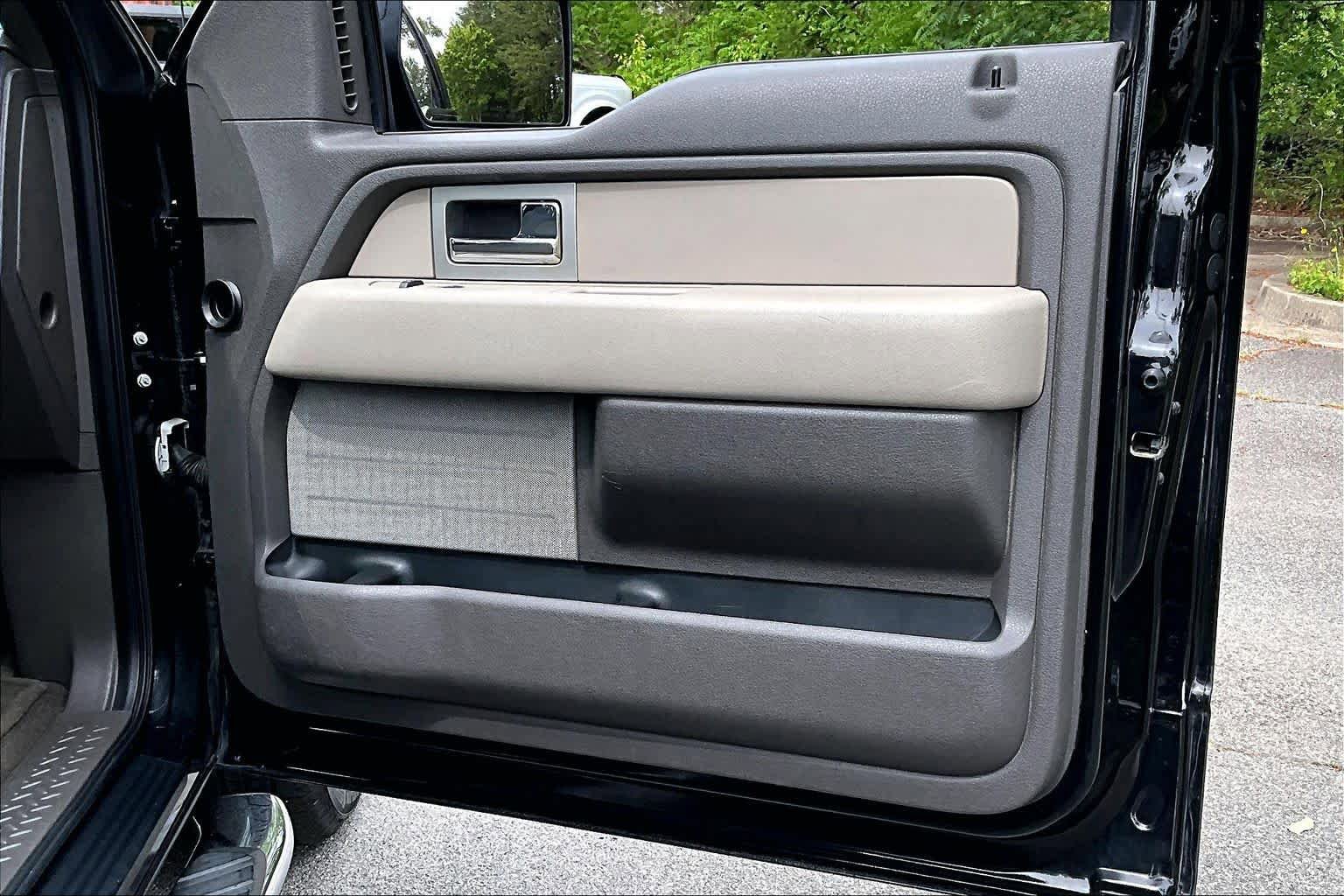 Used 2010 Ford F150 XLT RWD image 21