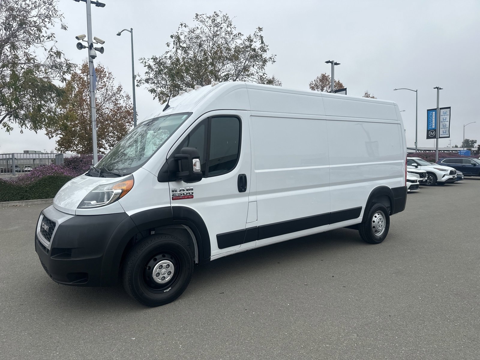 Used 2022 RAM ProMaster 2500 image 5