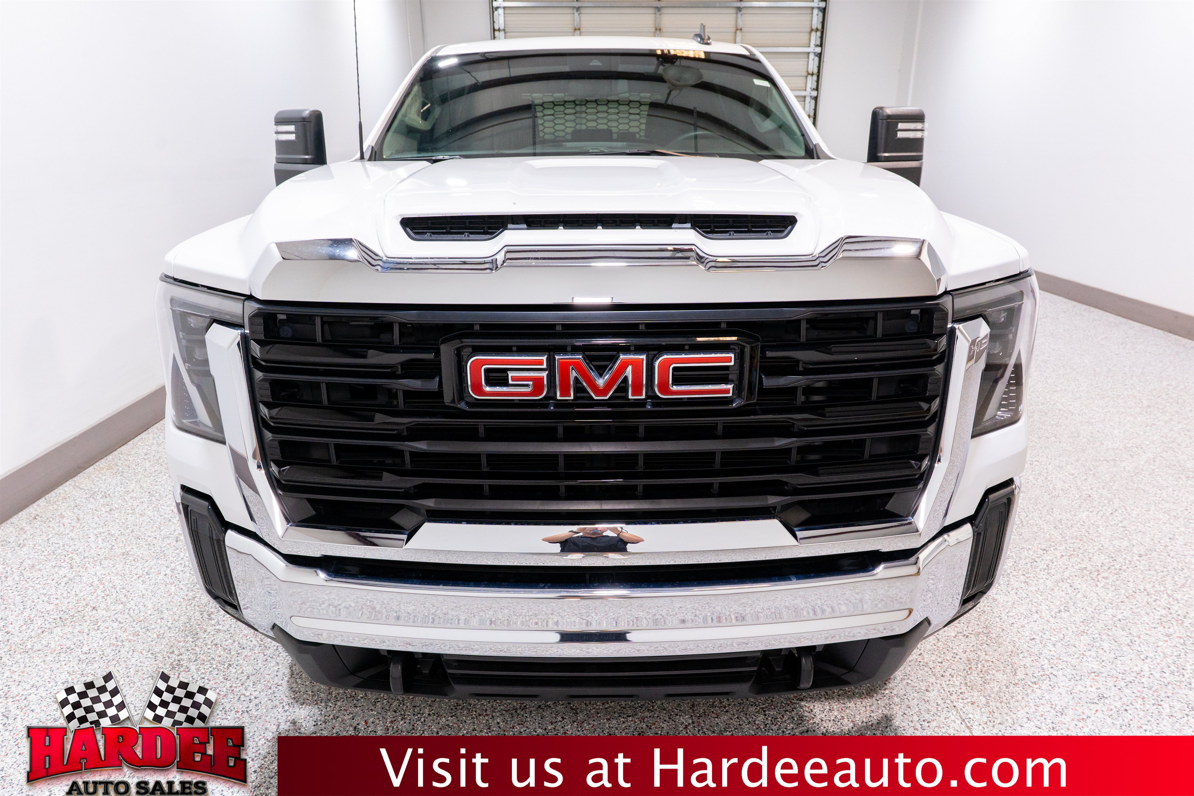 Used 2024 GMC Sierra 2500 Pro w/ Convenience Package RWD image 7