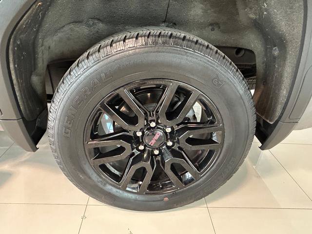 Used 2021 GMC Sierra 1500 Elevation AWD/4WD image 13