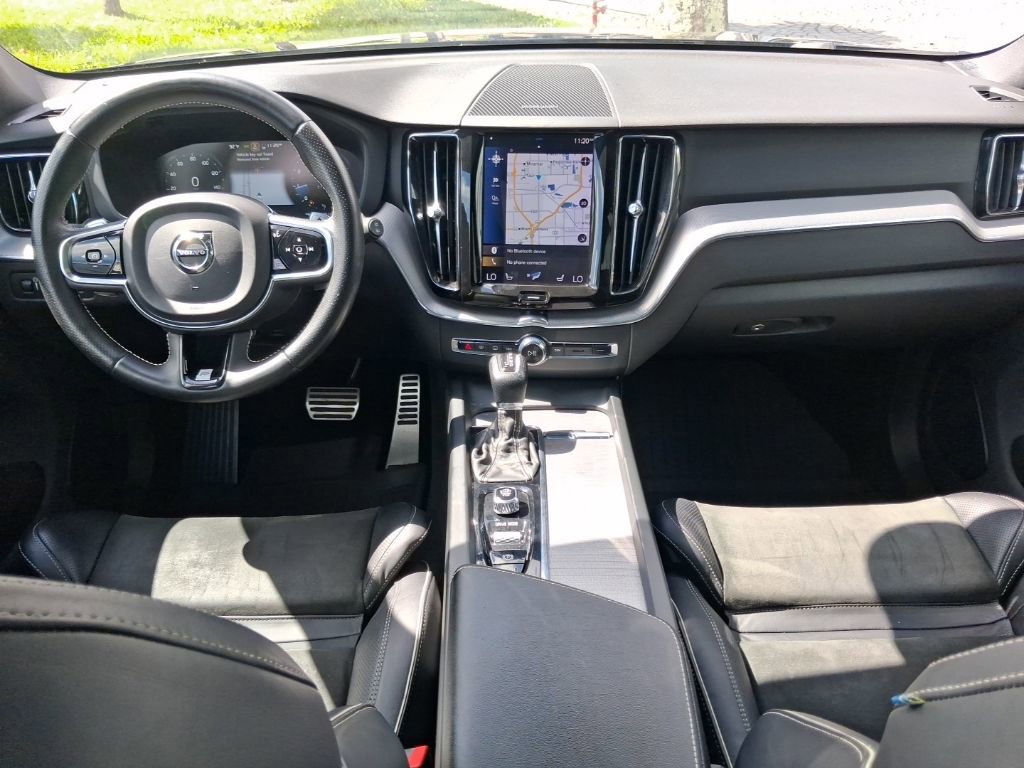 Used 2019 Volvo XC60 T5 R-Design w/ Protection Package Premier image 9