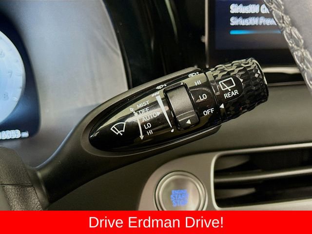 Used 2024 Hyundai Palisade Limited image 16