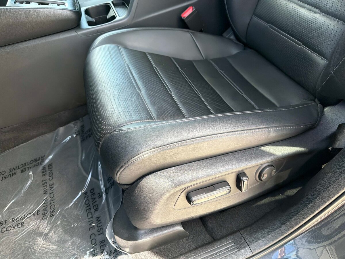 Certified 2025 Honda CR-V EX-L image 16