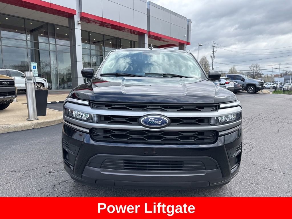 Used 2024 Ford Expedition XLT image 10
