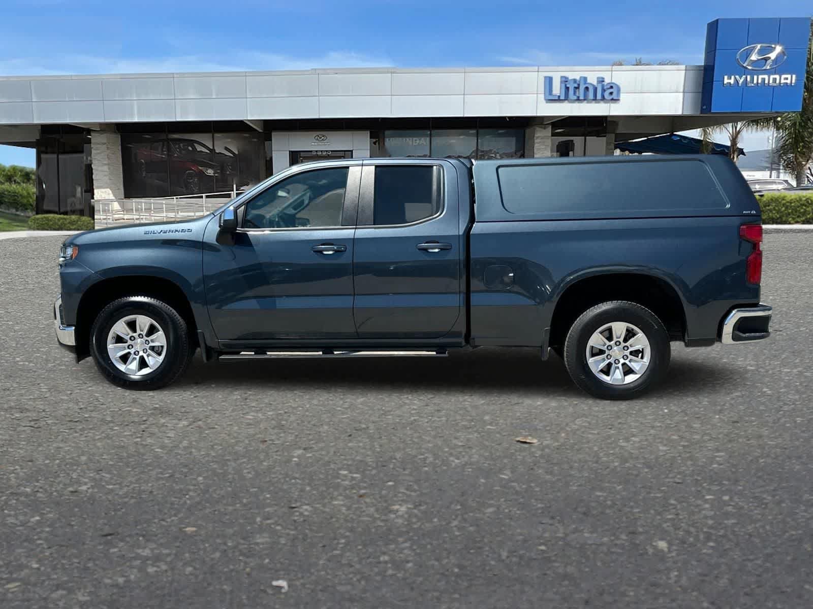 Used 2020 Chevrolet Silverado 1500 LT w/ Convenience Package RWD image 6