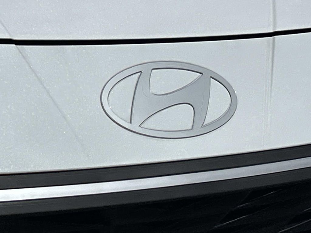 New 2026 Hyundai Elantra Sport FWD image 11