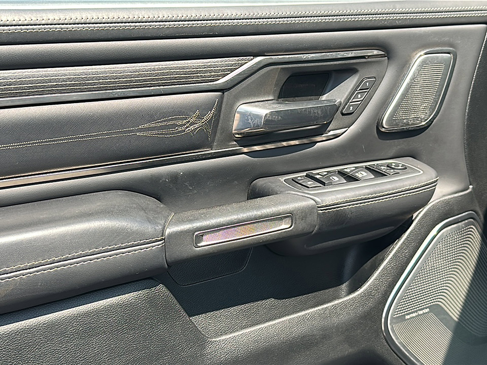 Used 2021 RAM 1500 Limited image 16