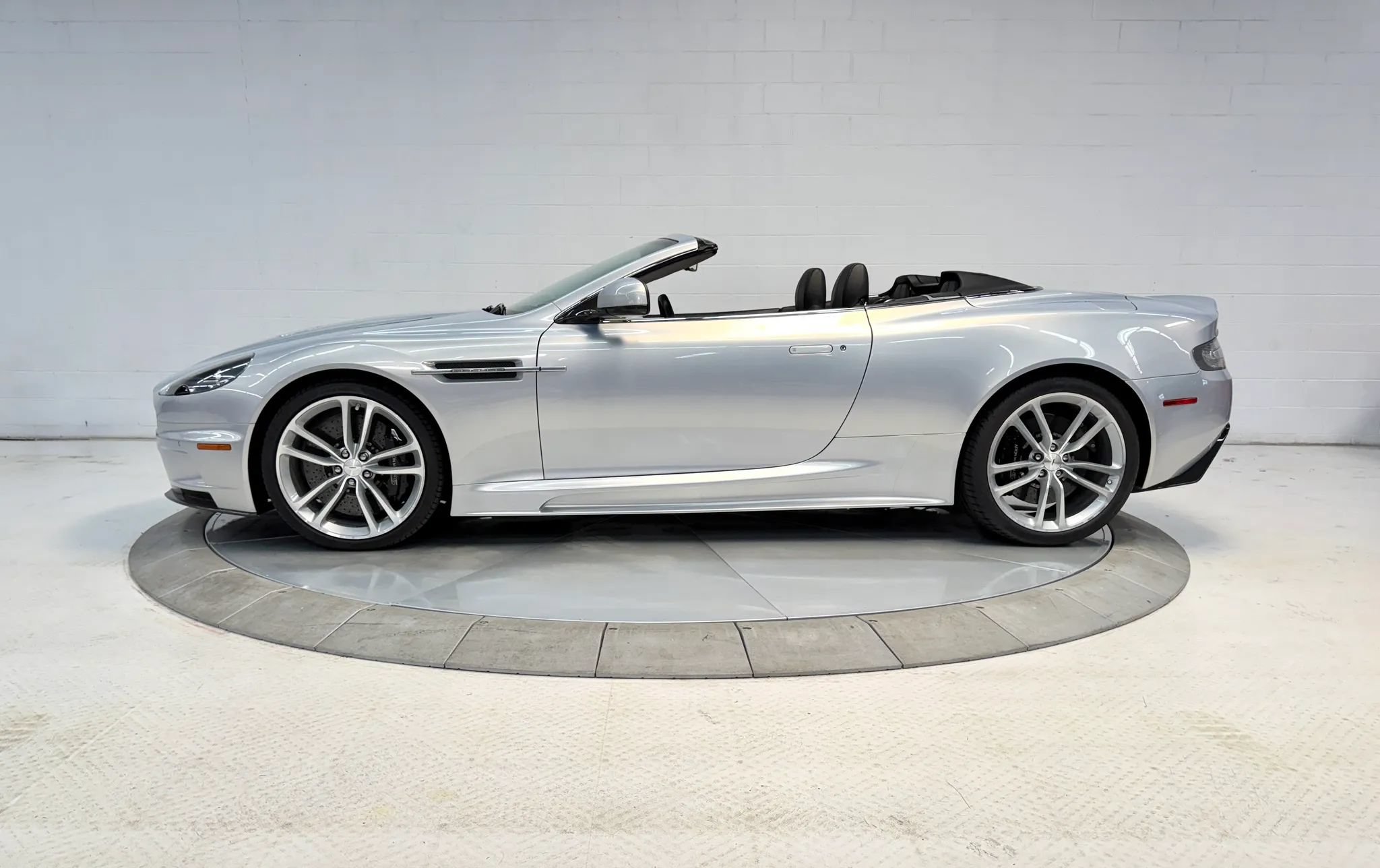 Used 2012 Aston Martin DBS Volante