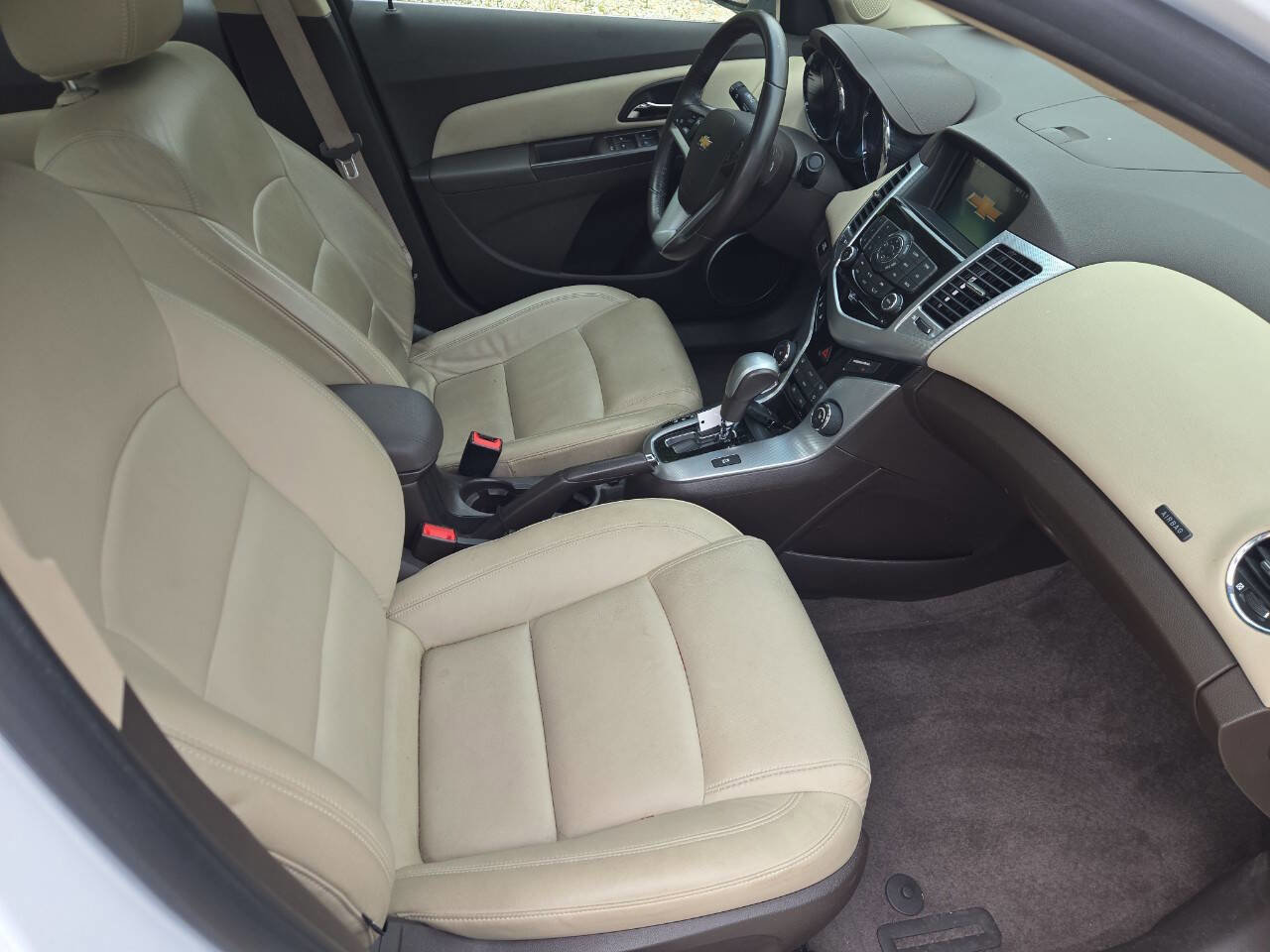 Used 2012 Chevrolet Cruze LTZ FWD image 23