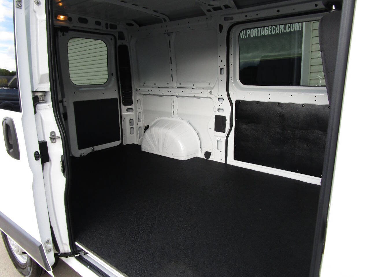 Used 2015 RAM ProMaster 1500 w/ Cargo Convenience Group image 12