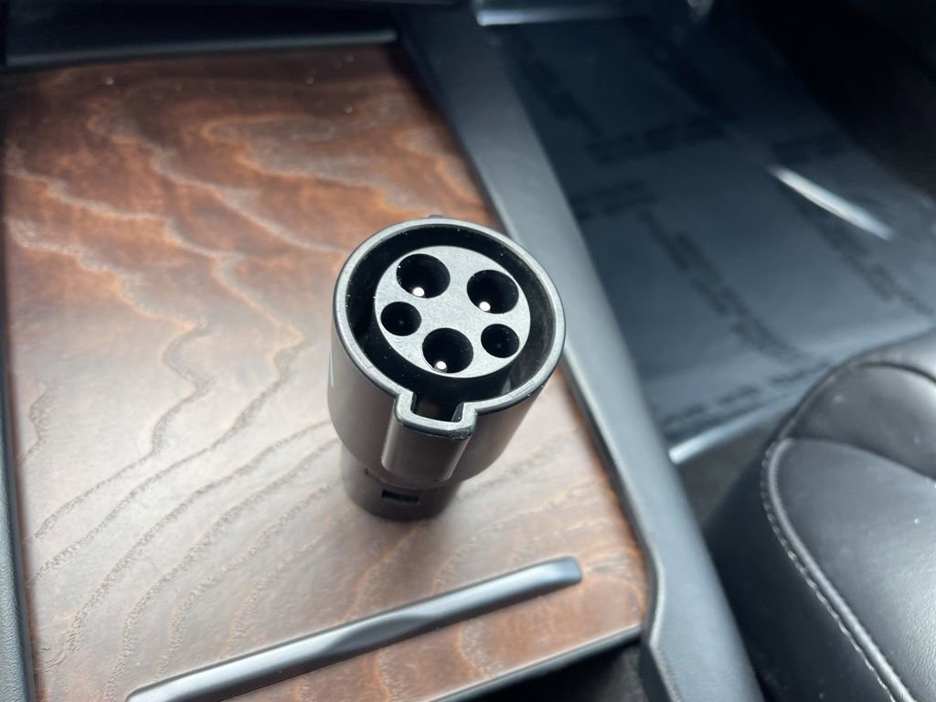 Used 2019 Tesla Model S 100D image 22