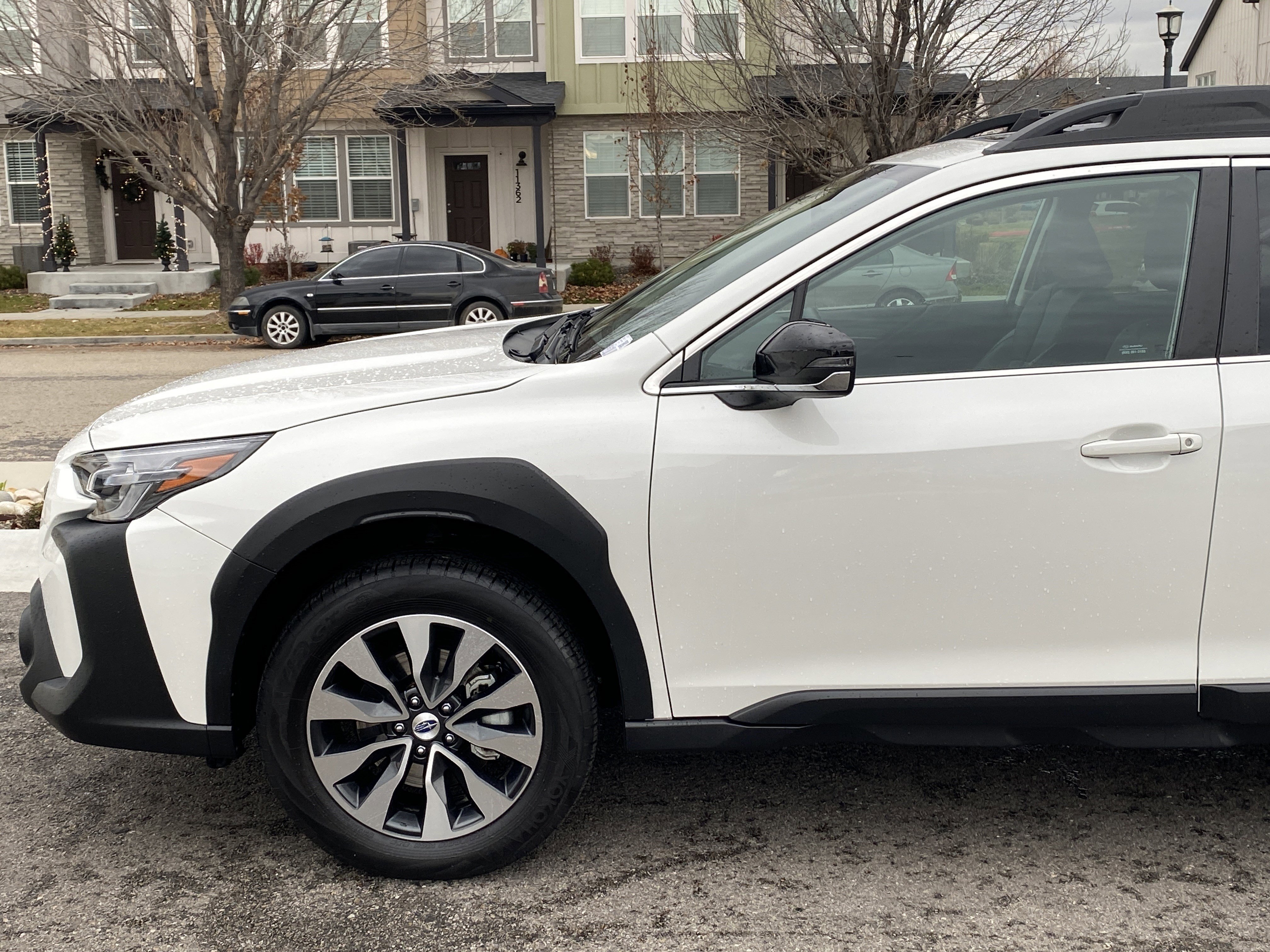 Used 2025 Subaru Outback Limited image 2