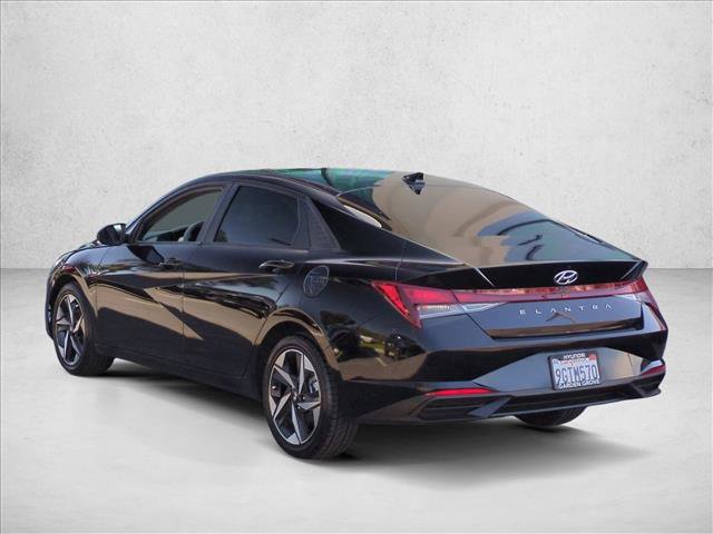 Used 2023 Hyundai Elantra SEL w/ Convenience Package image 8