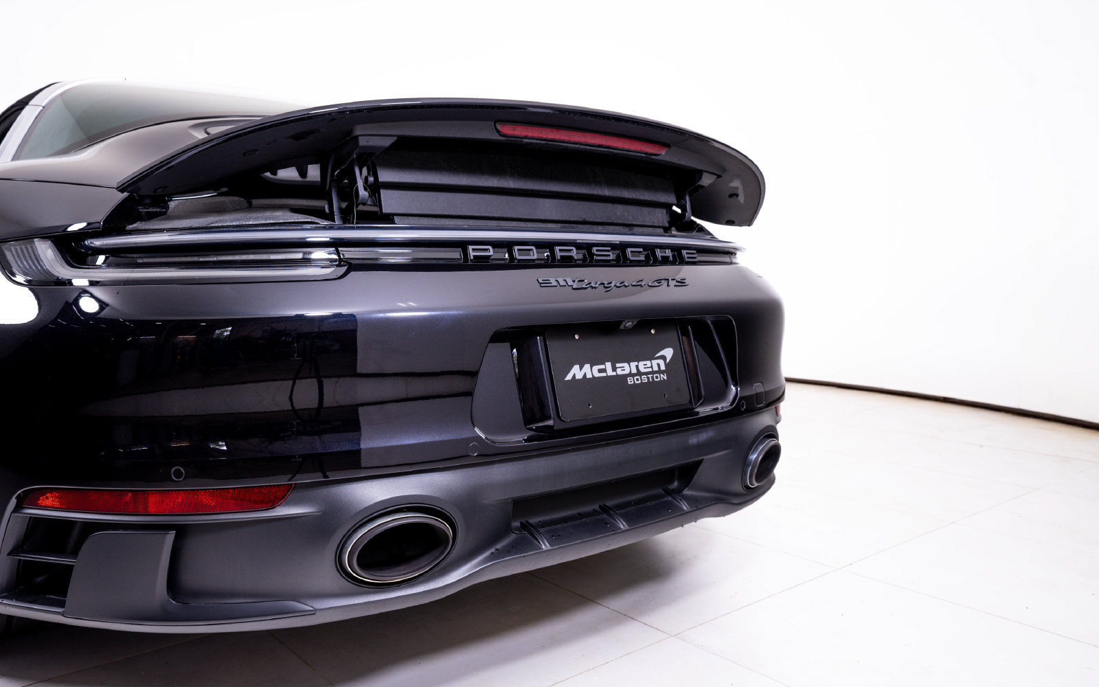 Used 2022 Porsche 911 Targa 4 GTS w/ Premium Package AWD/4WD image 11