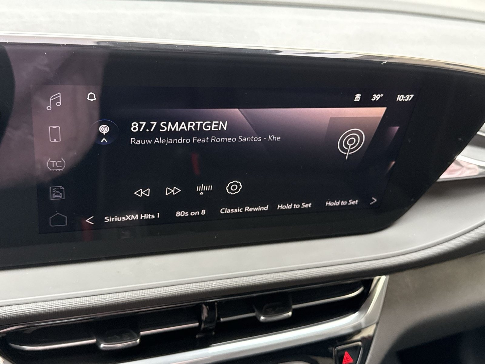 New 2026 Buick Envista Sport Touring w/ Convenience I Package FWD image 18