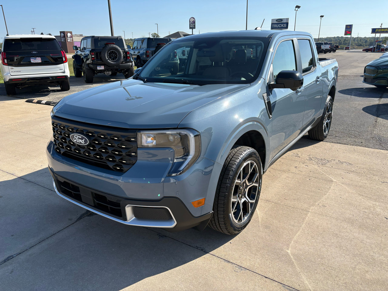 New 2025 Ford Maverick Lariat w/ 4K Tow Package image 7