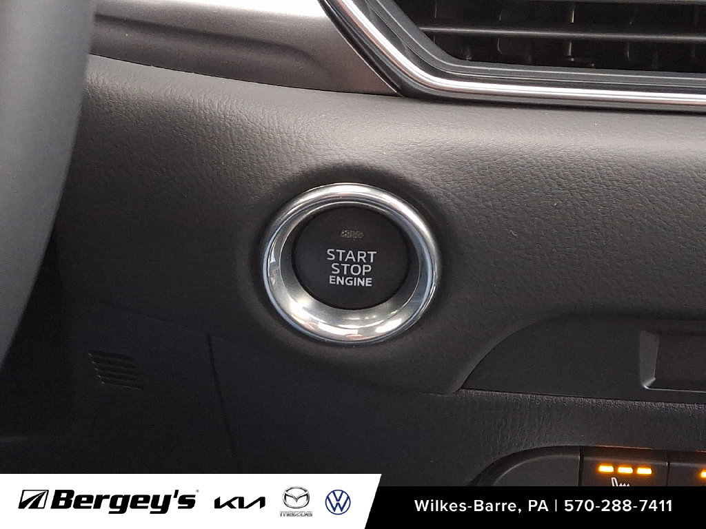 Used 2025 MAZDA CX-5 AWD 2.5 S w/ Preferred Package image 18