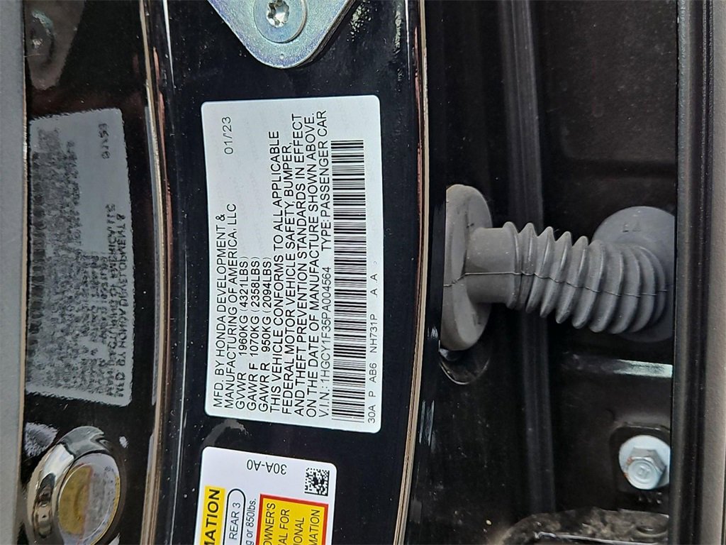 Used 2023 Honda Accord EX image 31