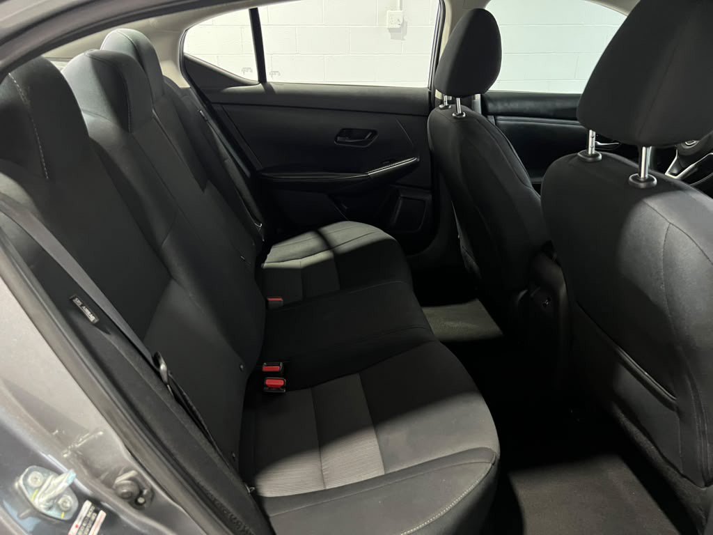 Used 2024 Nissan Sentra SV FWD image 13