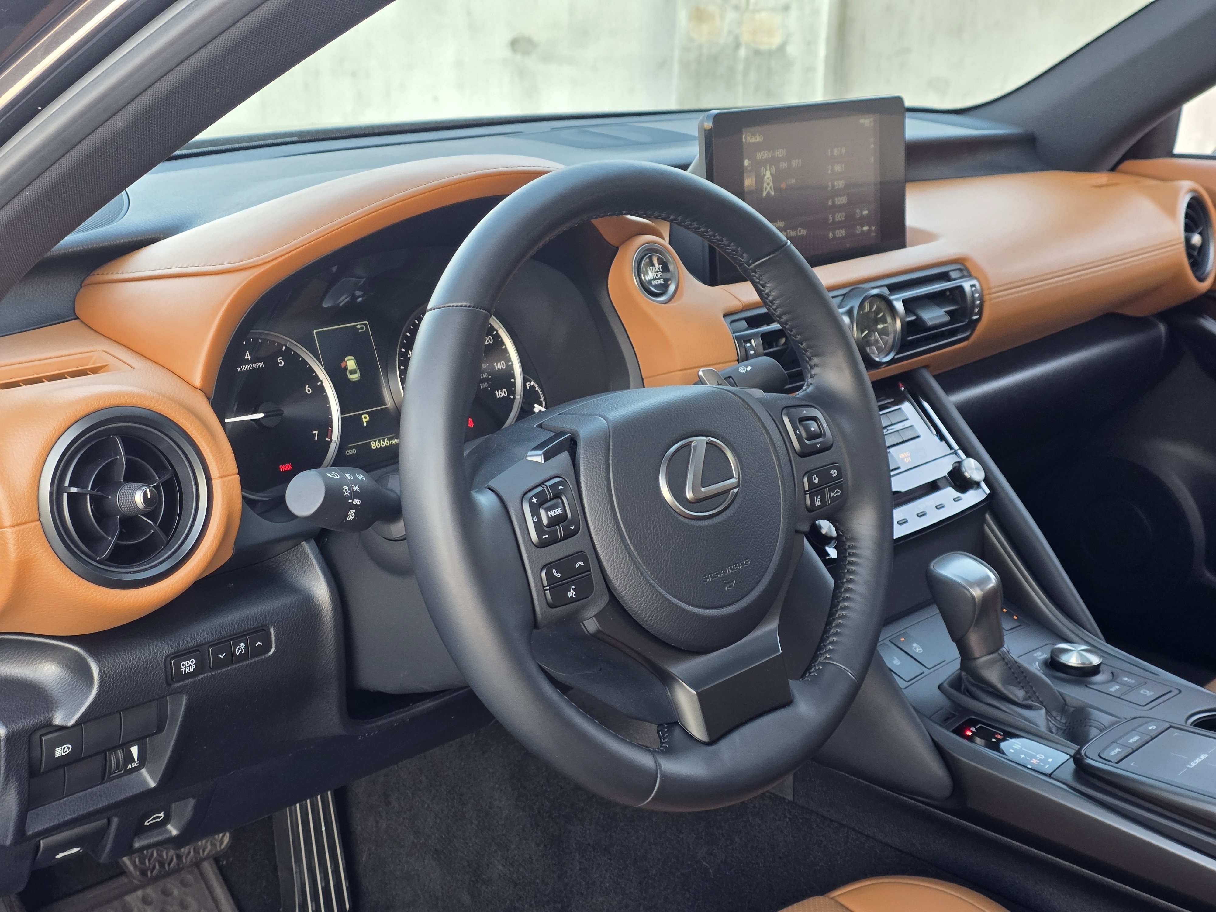 Used 2025 Lexus IS 350 F Sport image 10