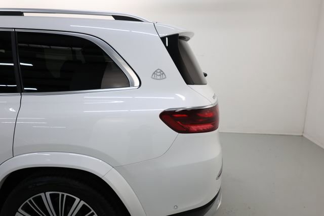 Used 2026 Mercedes-Benz Maybach GLS 600 4MATIC image 72