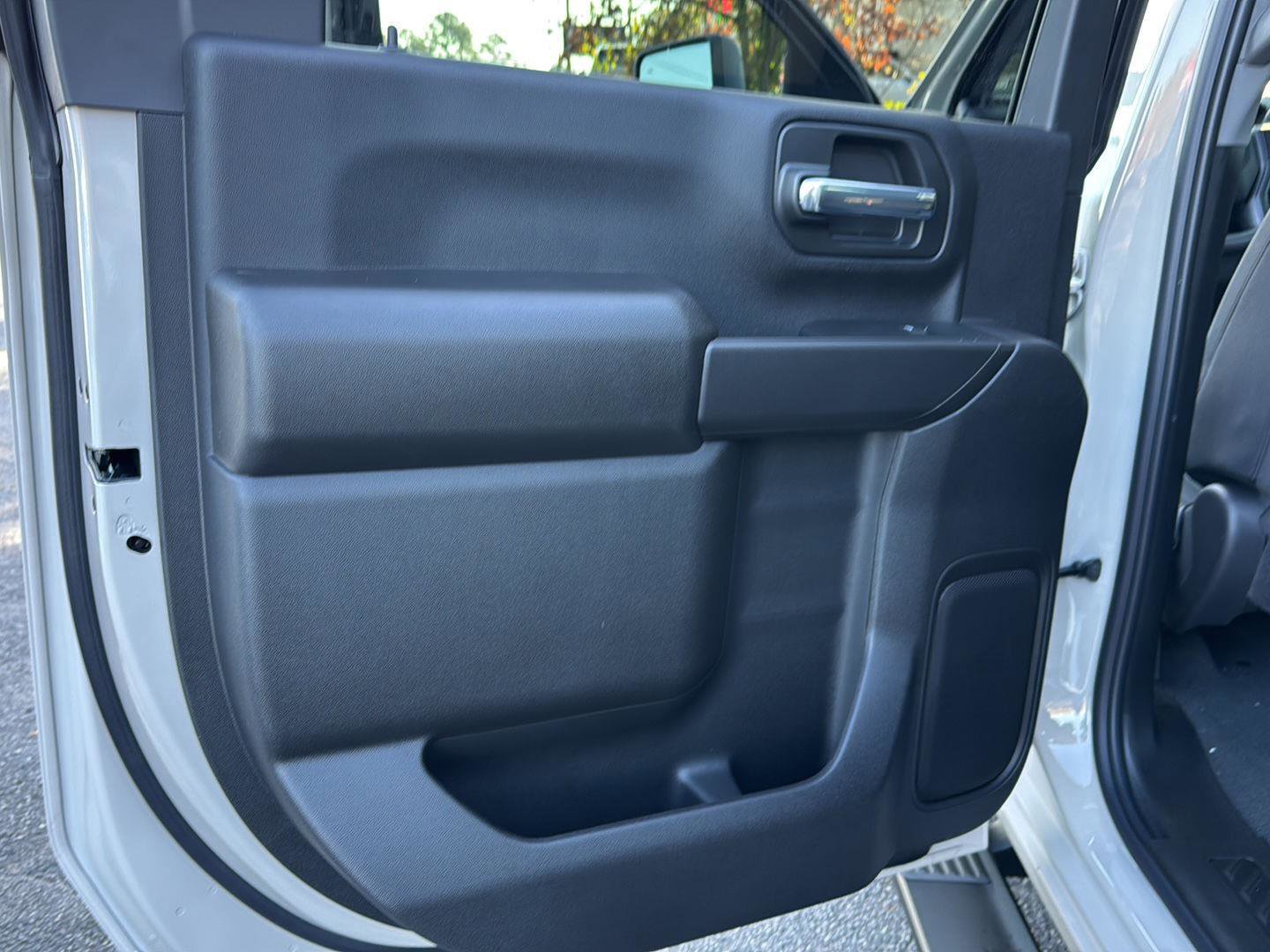 New 2026 Chevrolet Silverado 2500 Custom w/ Custom Value Package image 15