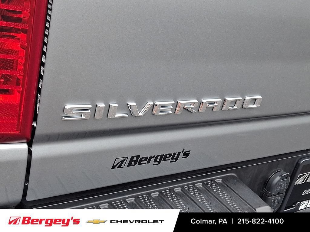 Used 2025 Chevrolet Silverado 2500 LT w/ Convenience Package AWD/4WD image 32