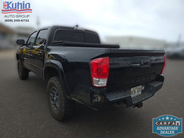 Used 2017 Toyota Tacoma SR5 AWD/4WD image 2