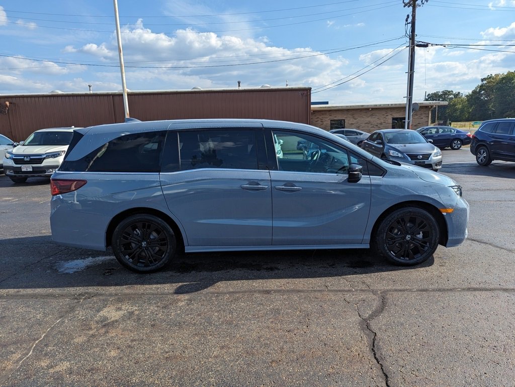 New 2026 Honda Odyssey Sport-L image 2