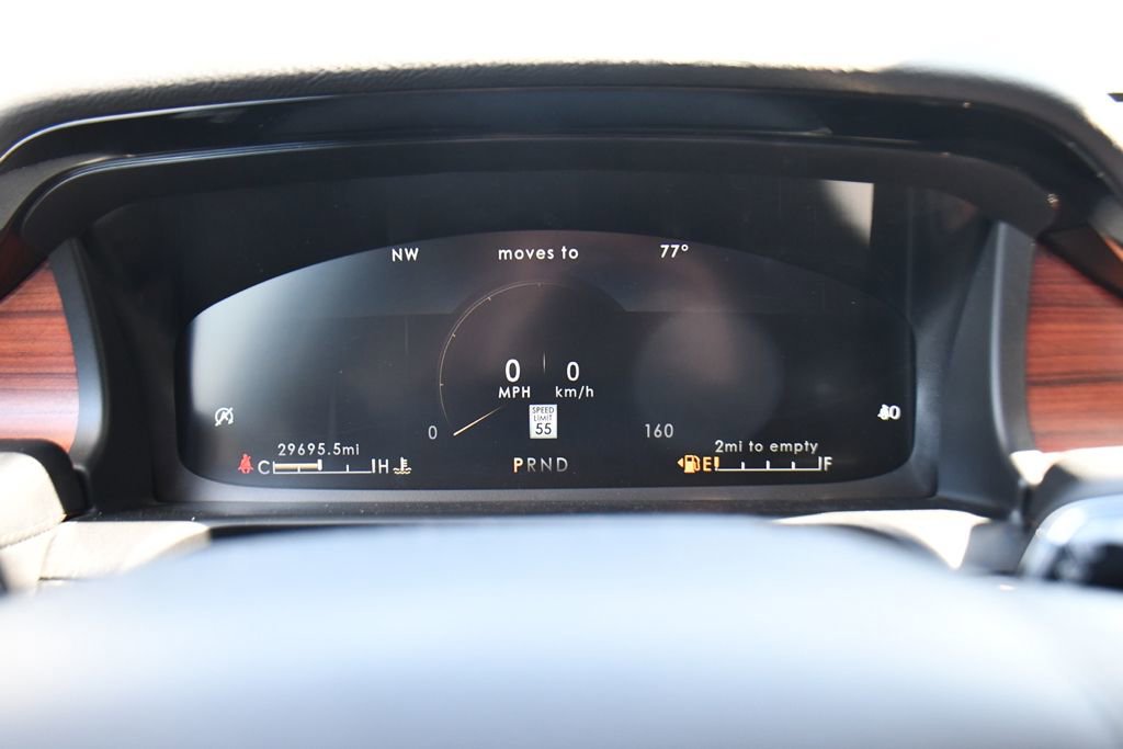 Used 2023 Lincoln Aviator Reserve w/ Class IV Trailer Tow Package image 27