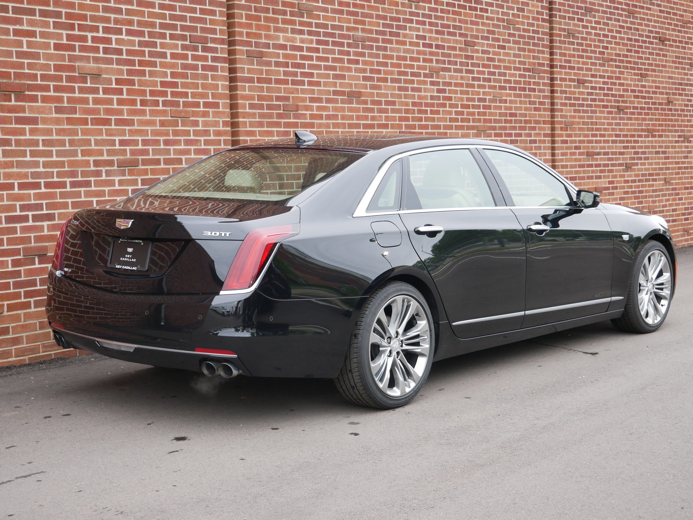 Used 2018 Cadillac CT6 Platinum AWD/4WD image 25