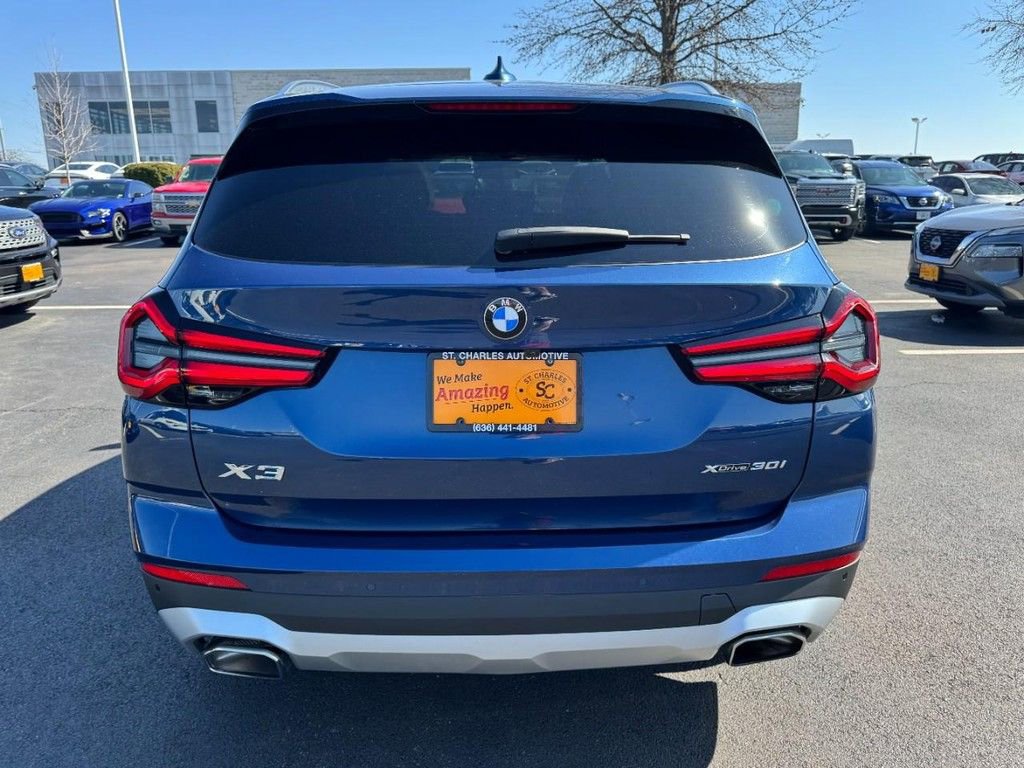 Used 2022 BMW X3 xDrive30i w/ Premium Package w/ZPA image 4