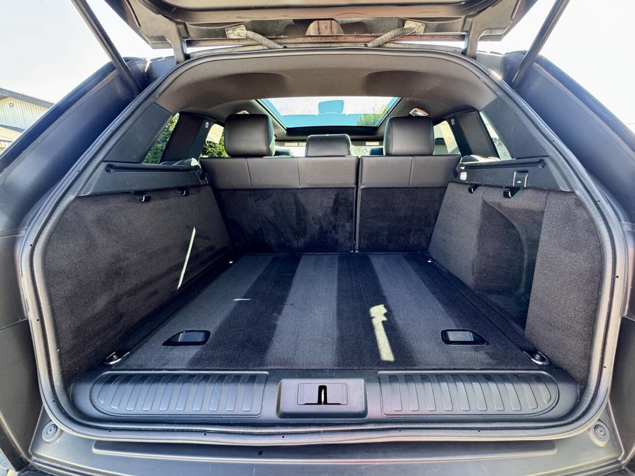 Used 2016 Land Rover Range Rover Sport HSE image 8