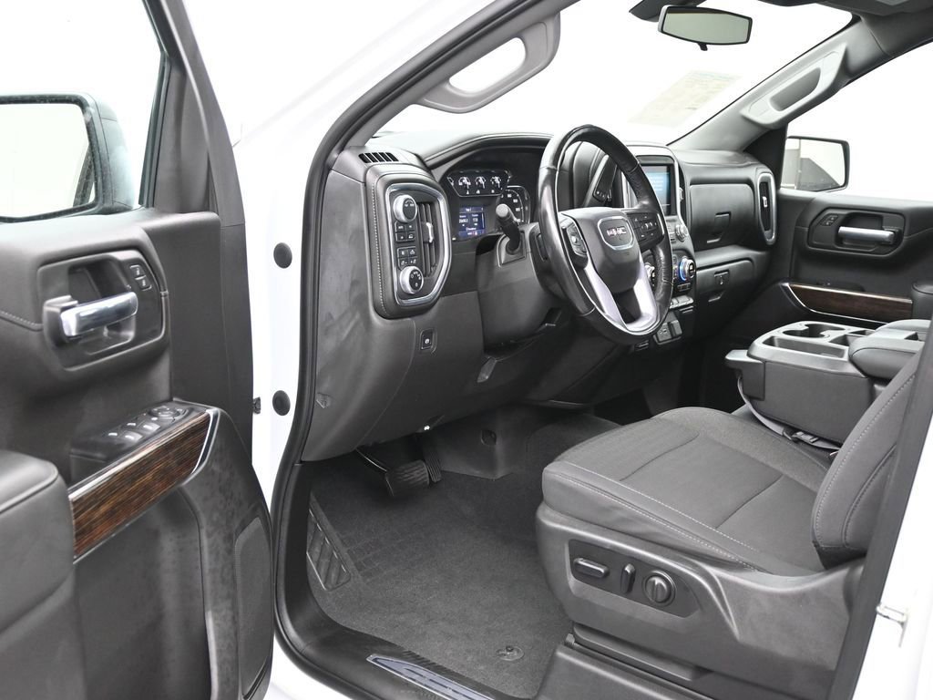 Used 2020 GMC Sierra 1500 Elevation w/ Elevation Value Package image 11
