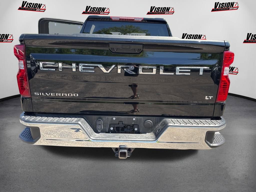 Used 2024 Chevrolet Silverado 1500 LT AWD/4WD image 8